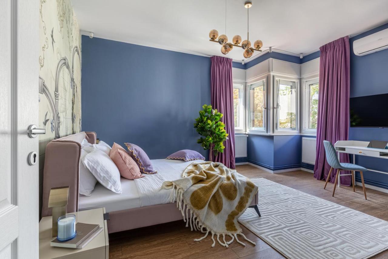 Apartamento Holt - Dolce In Napoli Bucarest Exterior foto